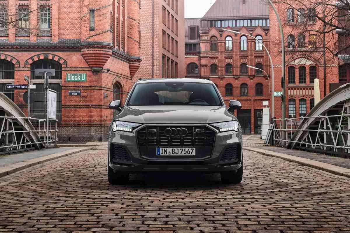What Are The Best Suvs For Towing Horse Trailers? These Are The Top 18 Options For 2024 7 Audi Q7 - Best SUVs for Towing Horse Trailers